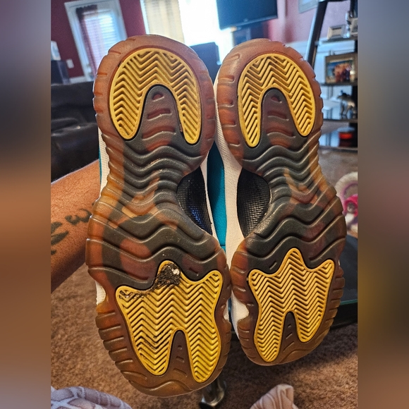 Air jordan 11 5.5 - Picture 8 of 8